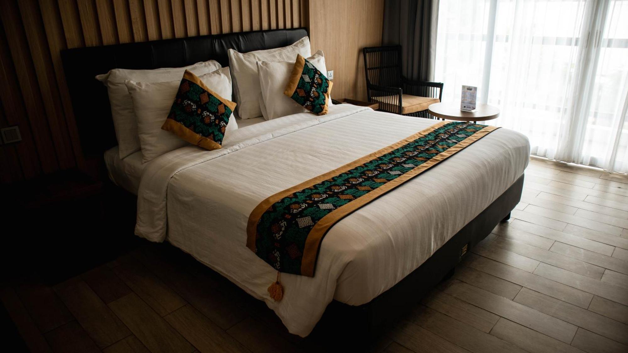 Raja Hotel Kuta Mandalika Resort & Convention Eksteriør billede