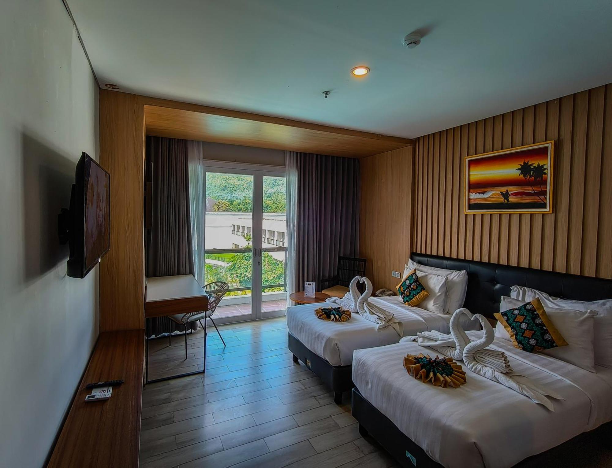 Raja Hotel Kuta Mandalika Resort & Convention Eksteriør billede