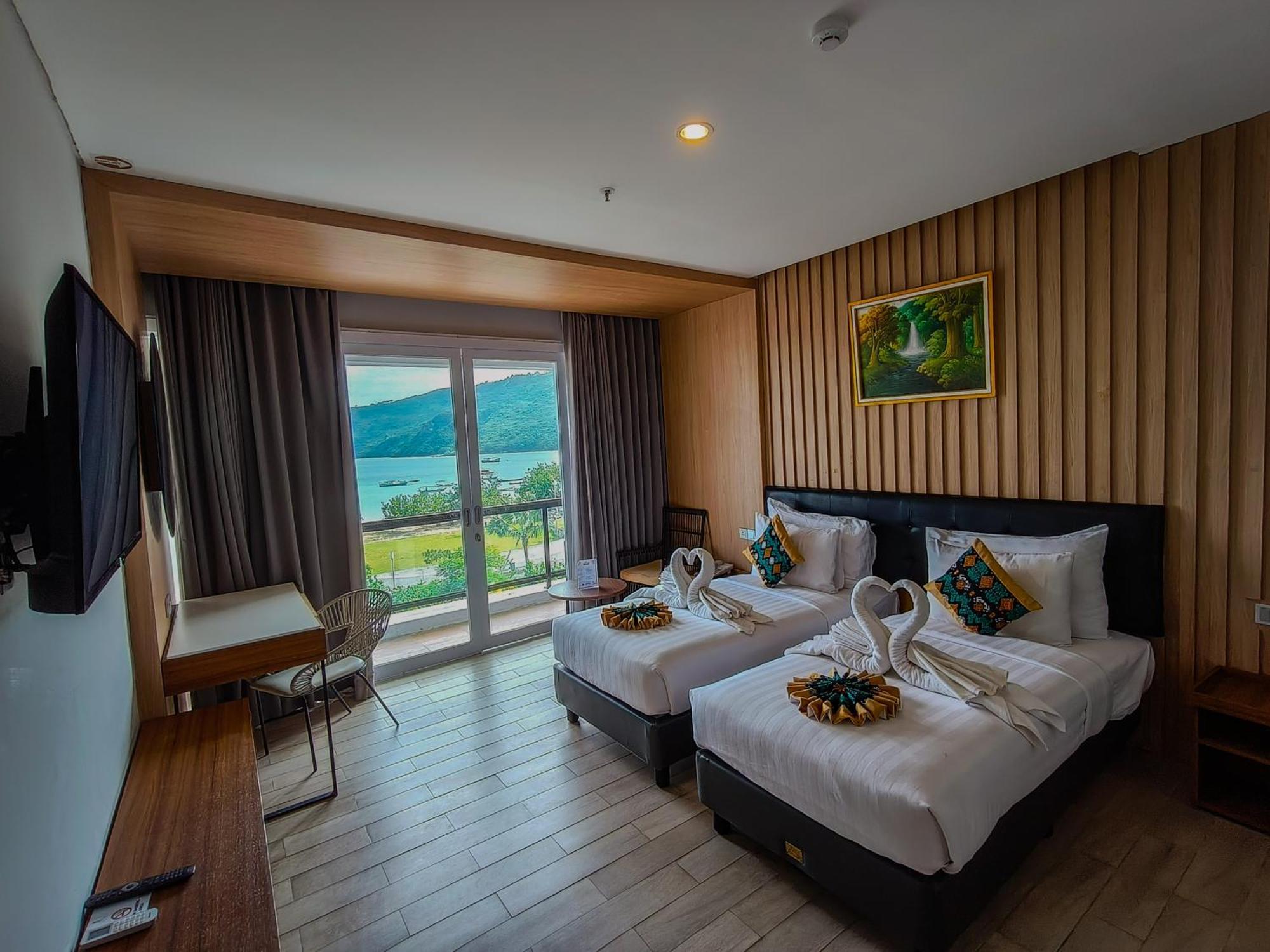 Raja Hotel Kuta Mandalika Resort & Convention Eksteriør billede