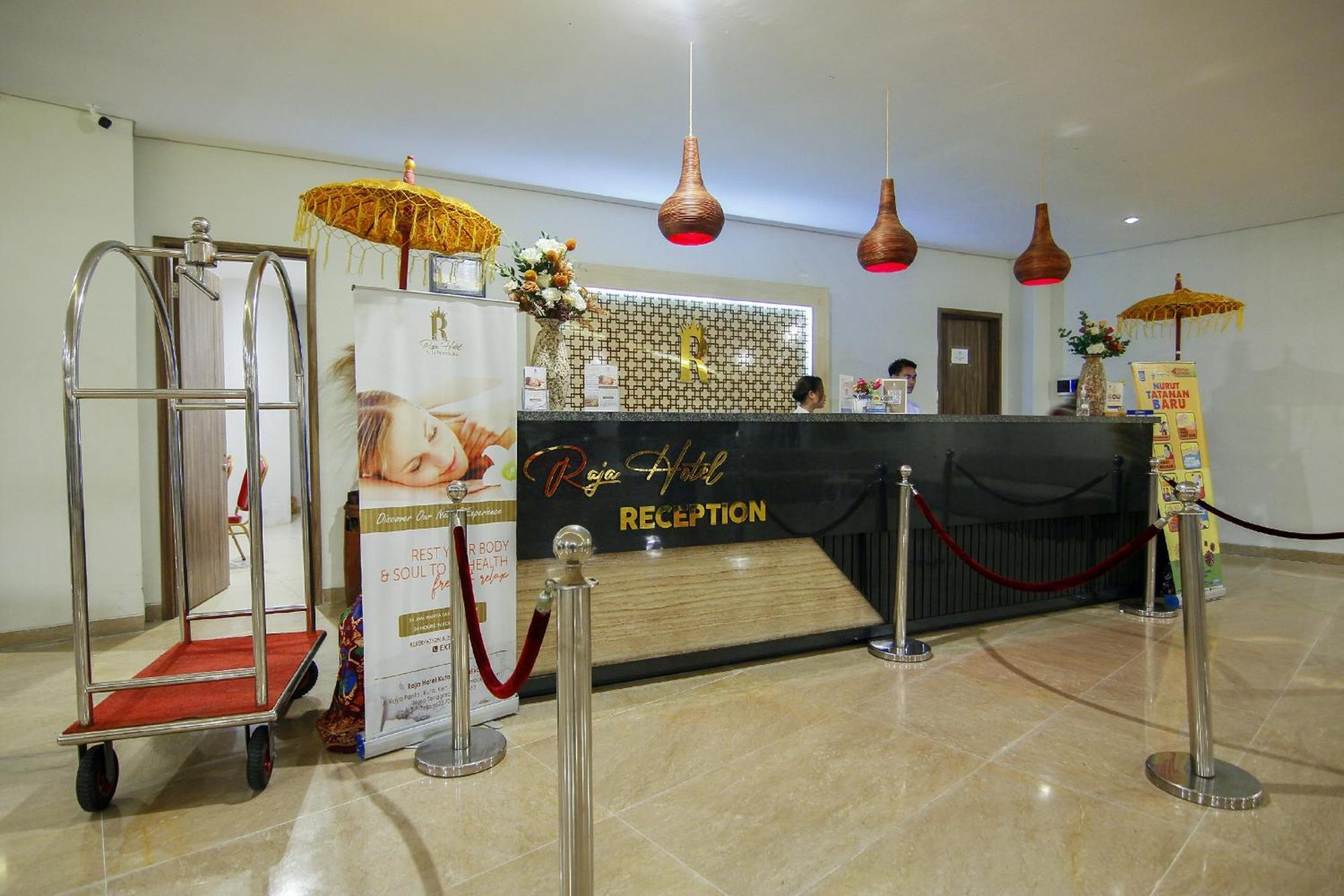Raja Hotel Kuta Mandalika Resort & Convention Eksteriør billede
