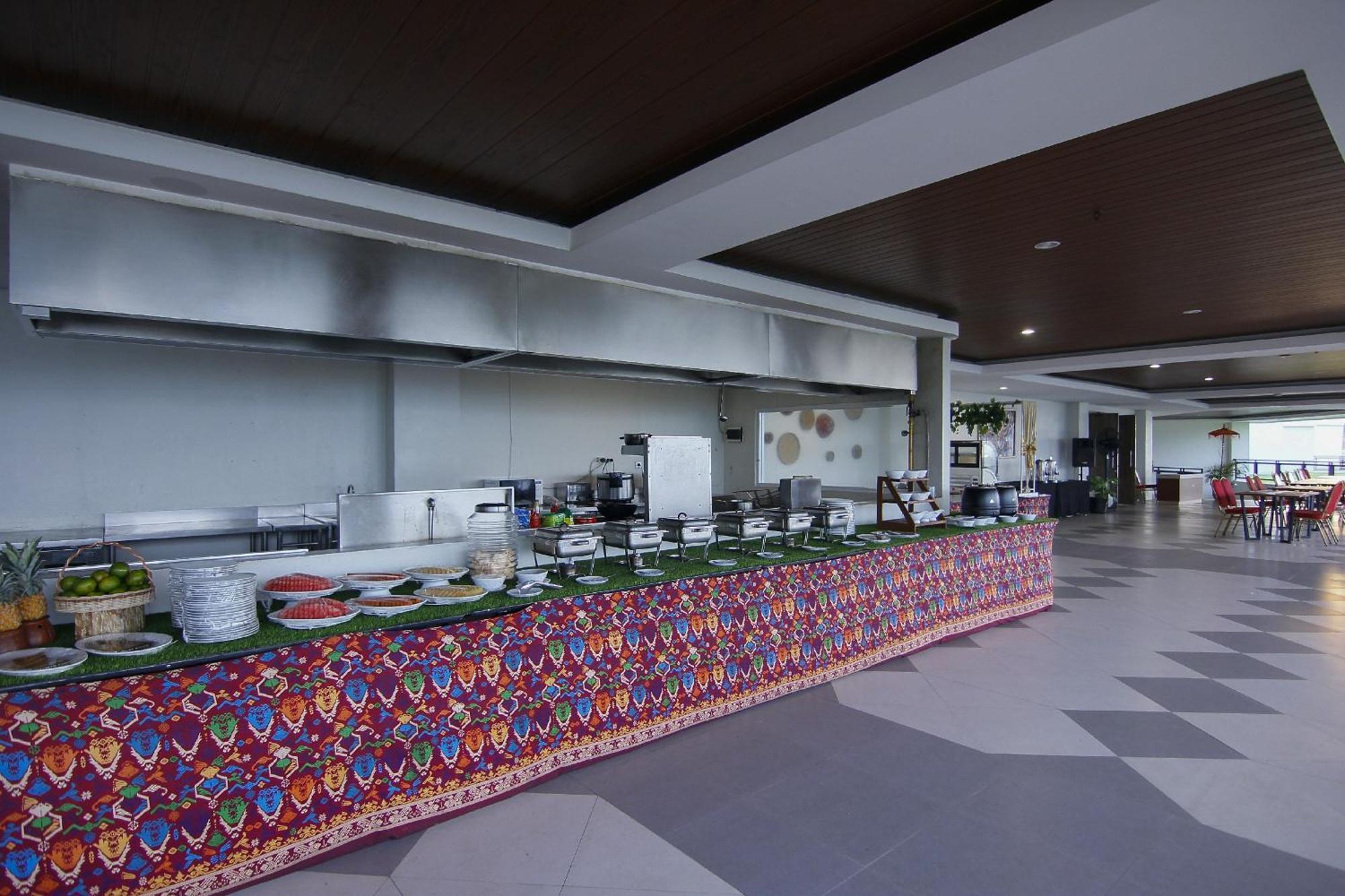 Raja Hotel Kuta Mandalika Resort & Convention Eksteriør billede